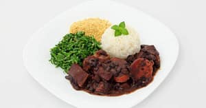 FEIJOADA: O PRATO QUE É A CARA DO BRASIL